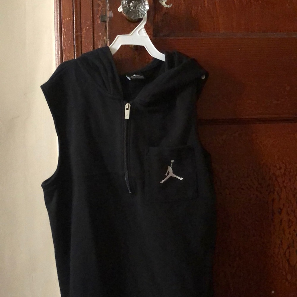 Boys Jordan pullover with hood